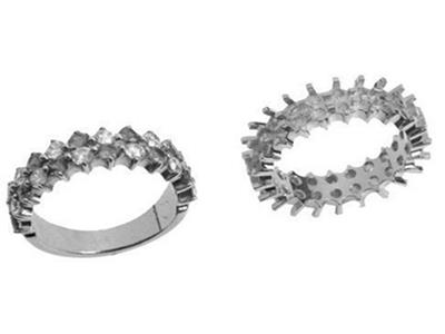 Anello Nuziale Con Molteplici Griffe Allineate Su 2 File, Oro Bianco 18 Carati Pd 13,5. Rif. 392 - Immagine Standard - 3