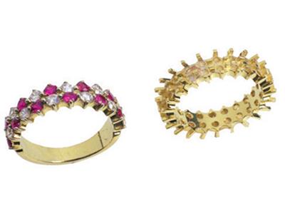 Anello Con Incastonatura Con Molteplici Griffe Allineate Su 2 File, Oro Giallo 18k. Rif.392 - Immagine Standard - 3